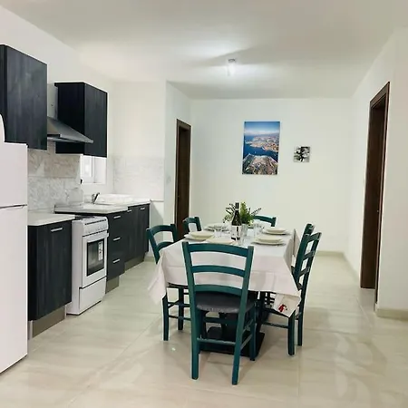 Coral Cove Comfort 3 *